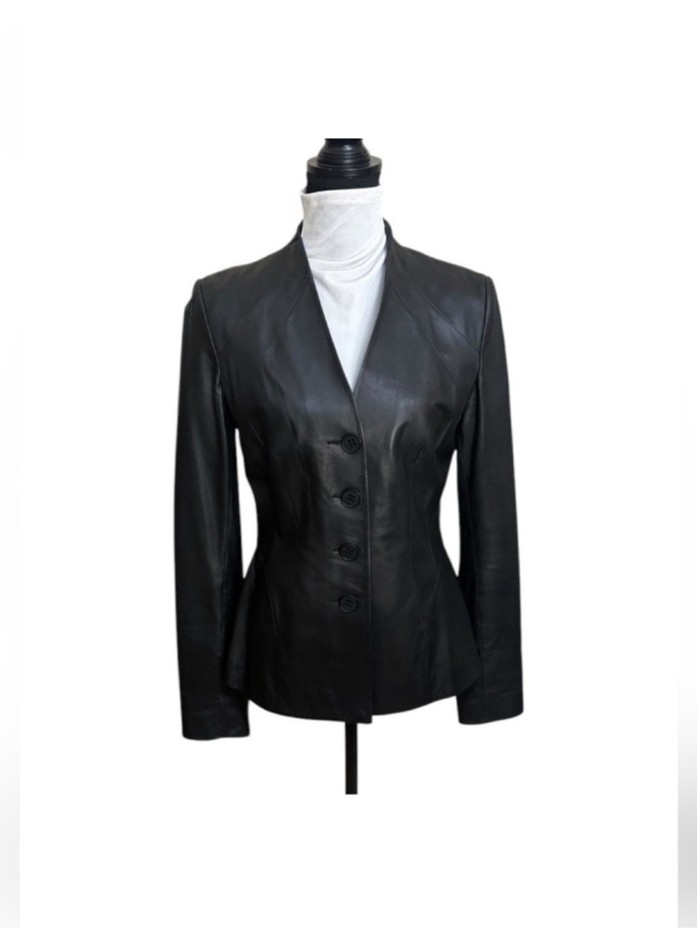 Danier classic black leather button front contemporary blazer jacket size small